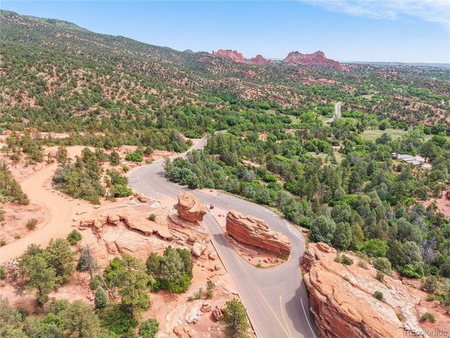 133 Via Vallecito, Manitou Springs, CO 80829