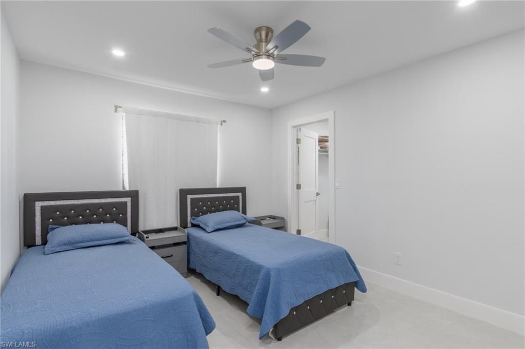 Image 13 of property listing at 233 11th TER, Cape Coral, FL 33993