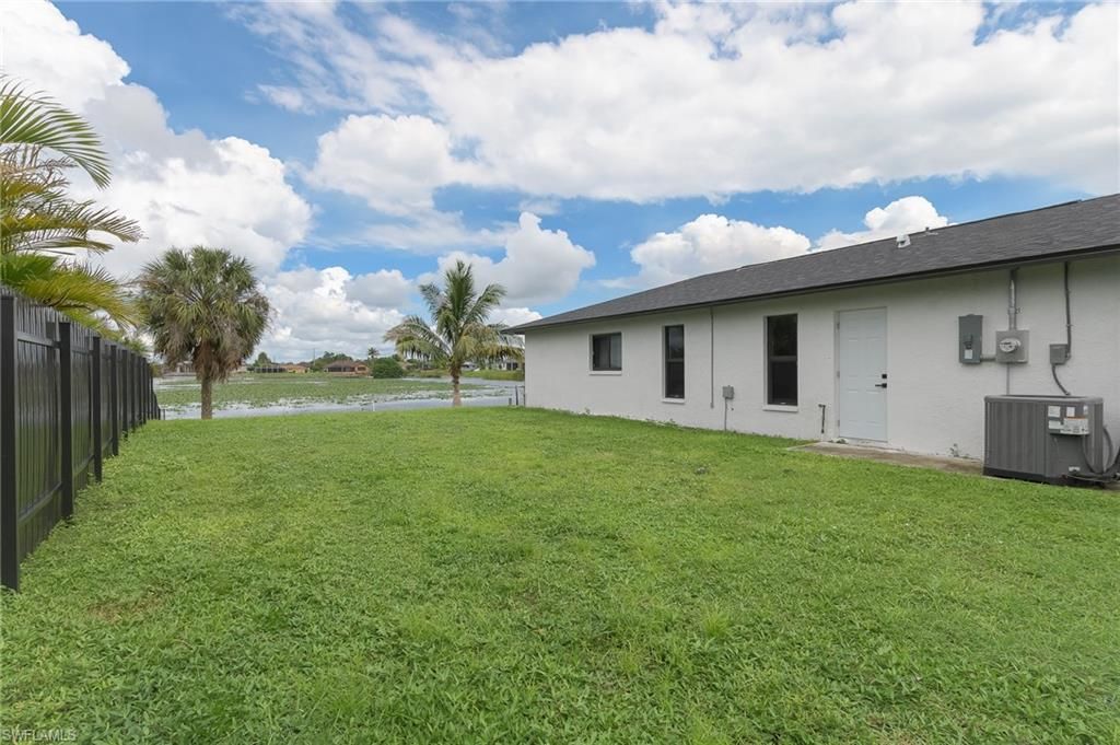 Image 26 of property listing at 233 11th TER, Cape Coral, FL 33993