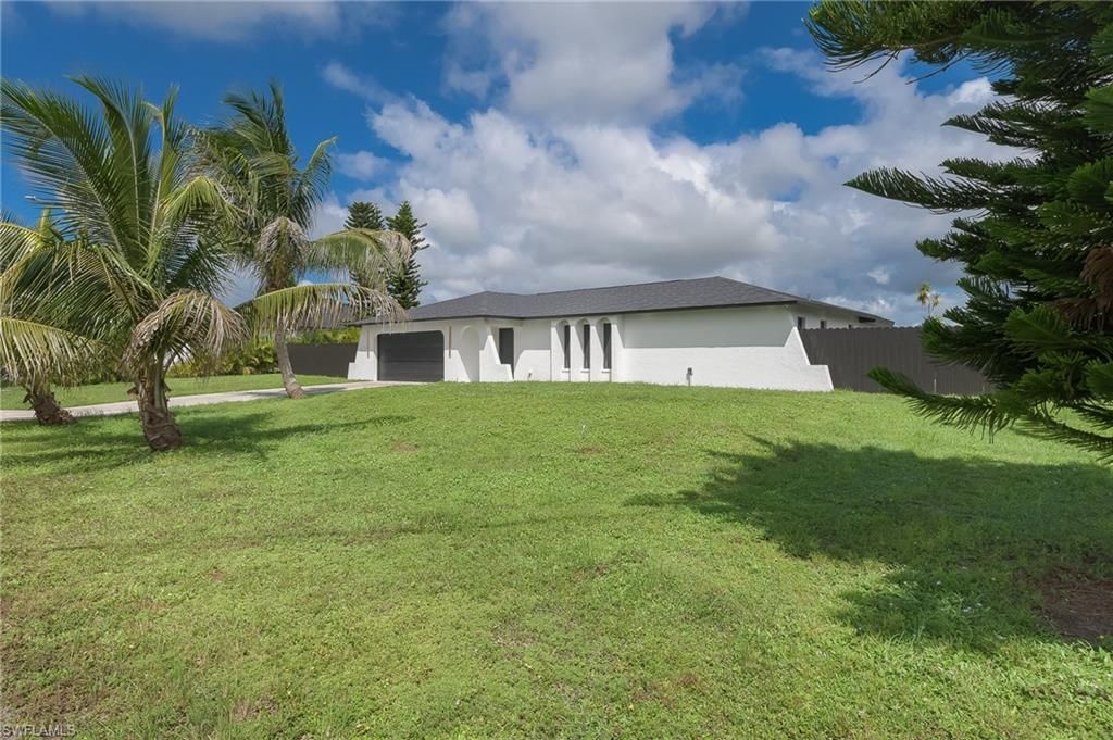 Image 28 of property listing at 233 11th TER, Cape Coral, FL 33993