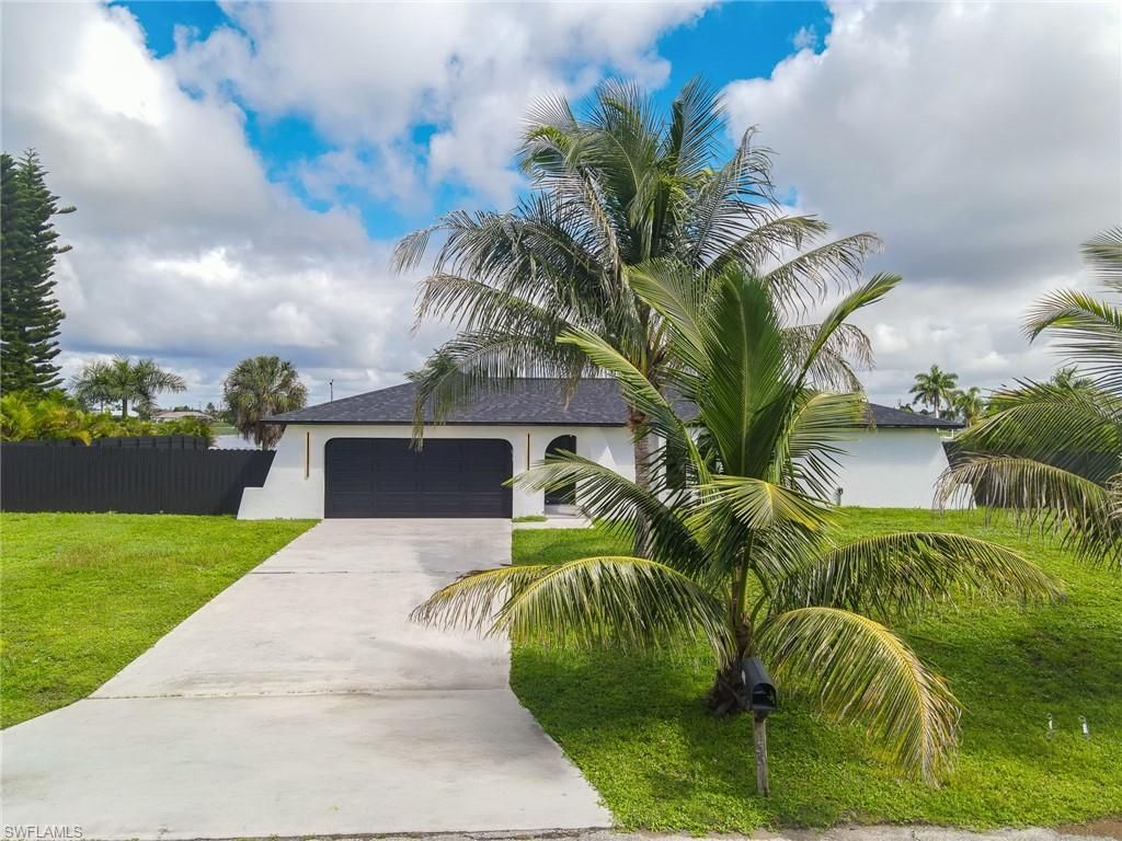 Image 30 of property listing at 233 11th TER, Cape Coral, FL 33993