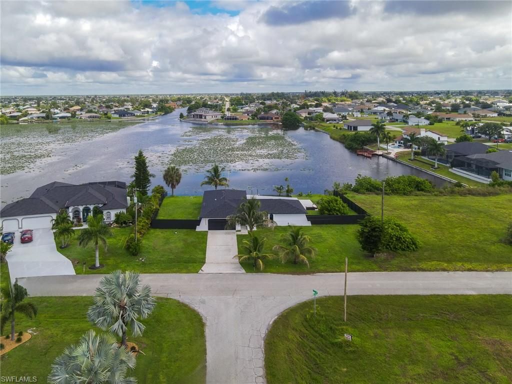 Image 31 of property listing at 233 11th TER, Cape Coral, FL 33993