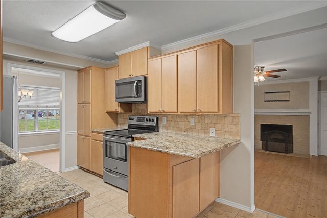 3200 Hickory Court, Bedford, TX 76021