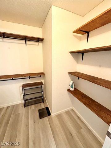 8015 Teresita Avenue, Las Vegas, NV 89147