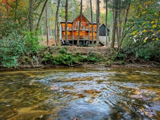 340 Hemlock Trail, Blue Ridge, GA 30513