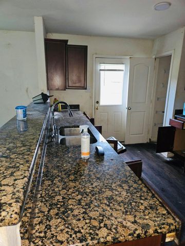 5514 Barron Road, Baytown, TX 77523