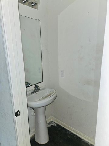 5514 Barron Road, Baytown, TX 77523