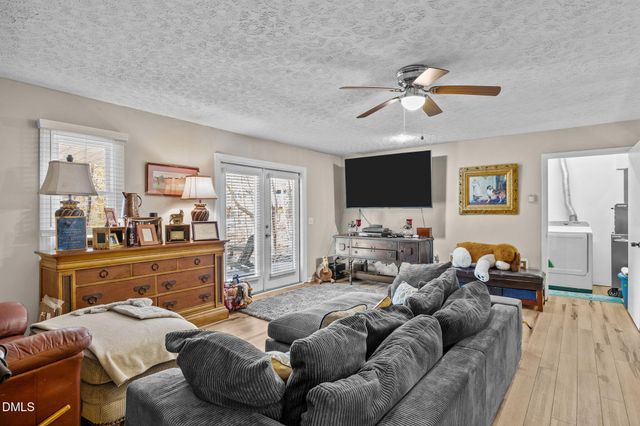 600 Fox Lair Trail, Semora, NC 27343