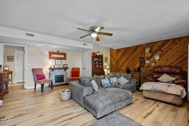 600 Fox Lair Trail, Semora, NC 27343