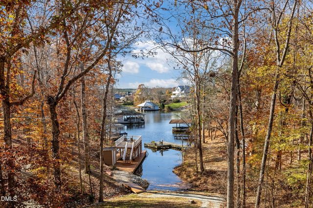 600 Fox Lair Trail, Semora, NC 27343