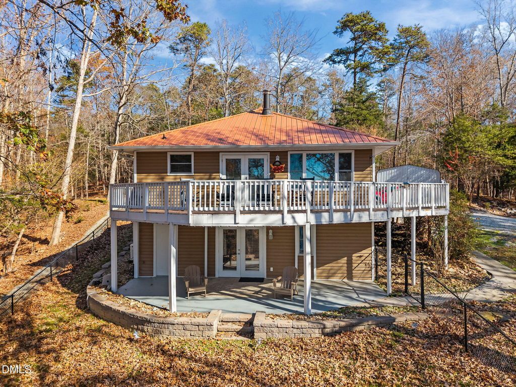 600 Fox Lair Trail, Semora, NC 27343