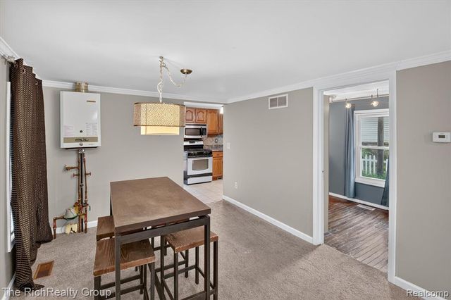 37445 Marquette Street, Westland, MI 48185