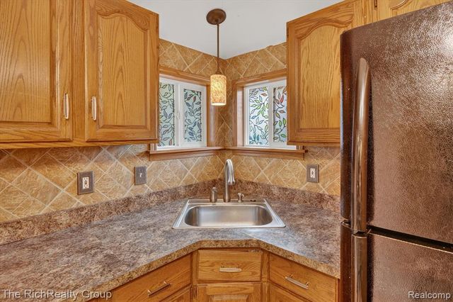 37445 Marquette Street, Westland, MI 48185
