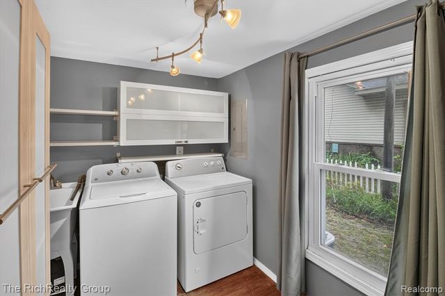 37445 Marquette Street, Westland, MI 48185