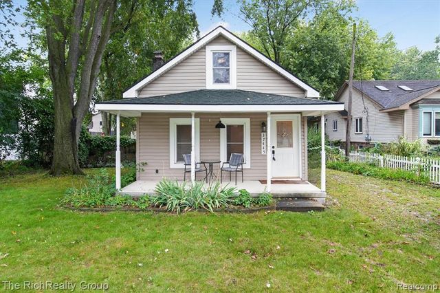 37445 Marquette Street, Westland, MI 48185