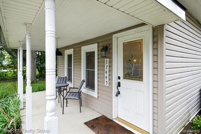 37445 Marquette Street, Westland, MI 48185