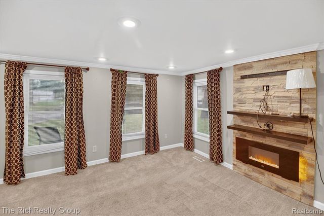 37445 Marquette Street, Westland, MI 48185