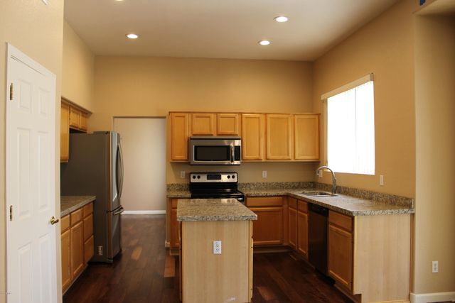 5435 W BUFFALO Street, Chandler, AZ 85226