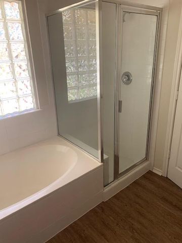 198 Hogan, Kyle, TX 78640