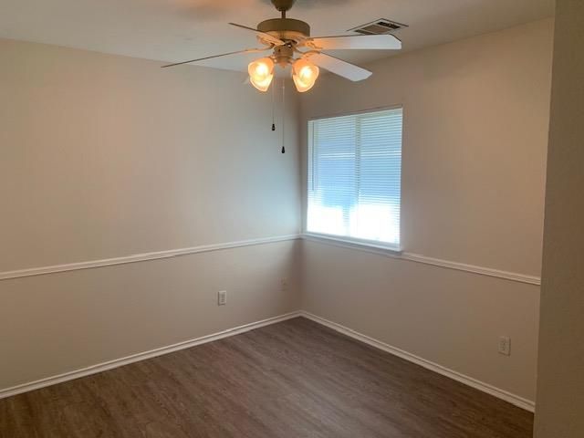 198 Hogan, Kyle, TX 78640