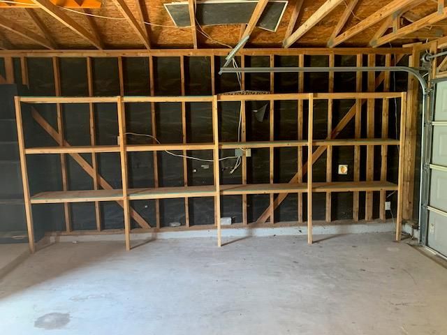 198 Hogan, Kyle, TX 78640