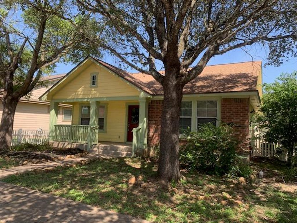 198 Hogan, Kyle, TX 78640