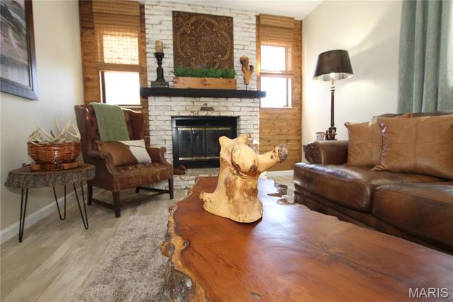 605 Lincoln Court, Warrenton, MO 63383