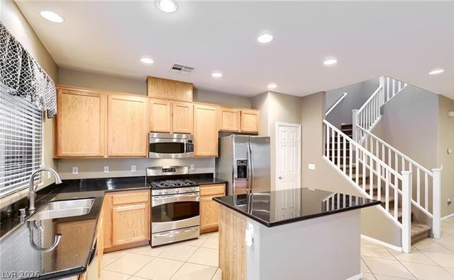 965 Chestnut Chase Street, Las Vegas, NV 89138
