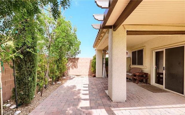 965 Chestnut Chase Street, Las Vegas, NV 89138
