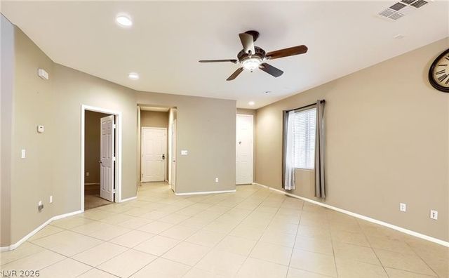 965 Chestnut Chase Street, Las Vegas, NV 89138