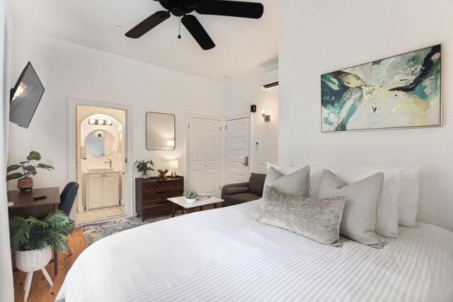 515 Rutledge Avenue, Charleston, SC 29403