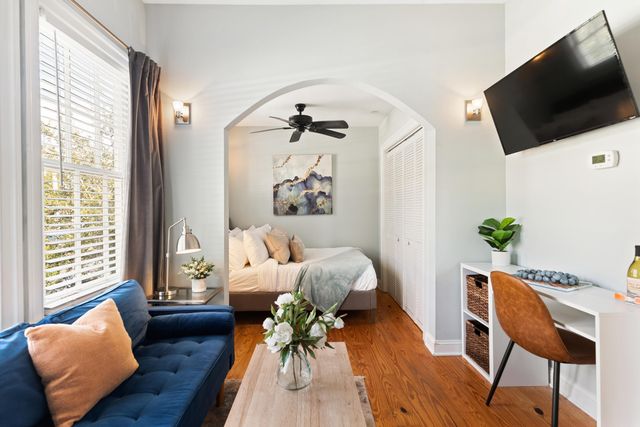 515 Rutledge Avenue, Charleston, SC 29403