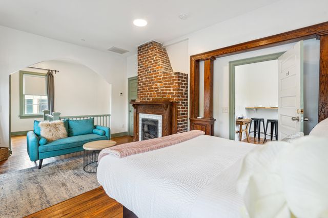 515 Rutledge Avenue, Charleston, SC 29403