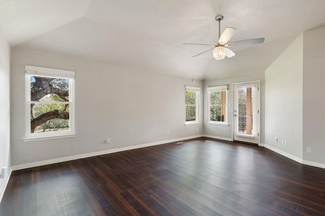 112 Spellbrook LN, Lakeway, TX 78734