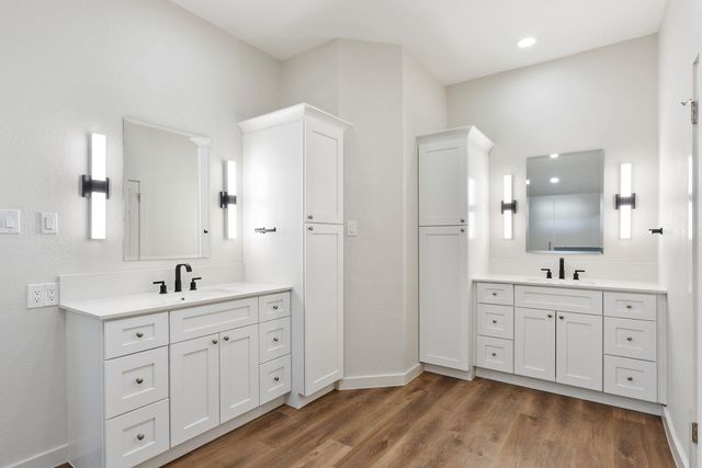 112 Spellbrook LN, Lakeway, TX 78734