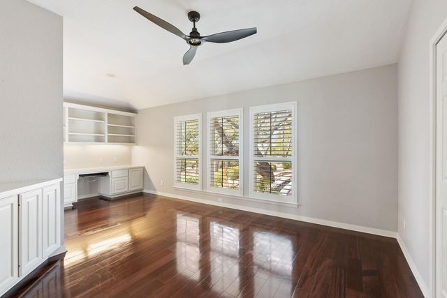 112 Spellbrook LN, Lakeway, TX 78734