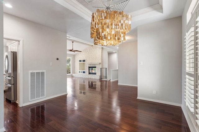 112 Spellbrook LN, Lakeway, TX 78734