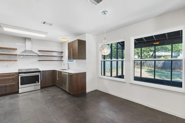 1310 Strickland DR, Austin, TX 78748