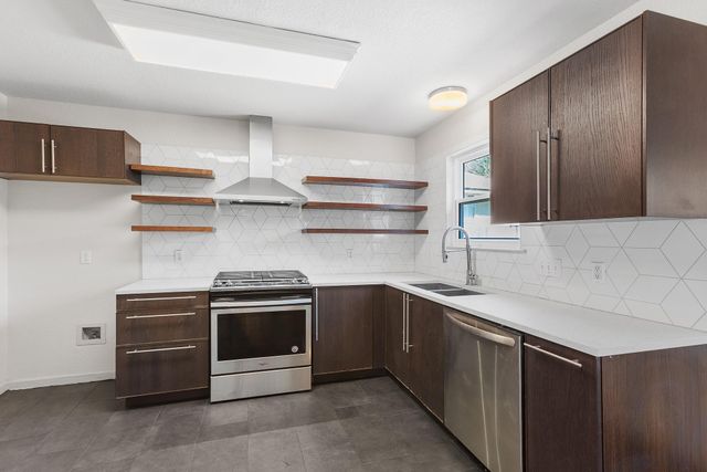 1310 Strickland DR, Austin, TX 78748