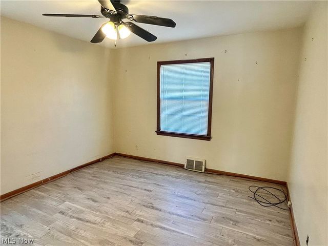 4159 E 150th Street, Cleveland, OH 44128