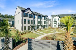 230 Somerset Acres Drive, Summerville, SC 29486