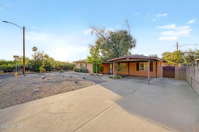 1002 E GLENN Drive, Phoenix, AZ 85020