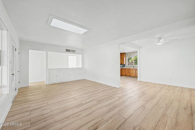 1002 E GLENN Drive, Phoenix, AZ 85020