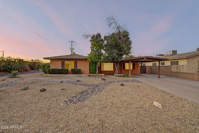1002 E GLENN Drive, Phoenix, AZ 85020
