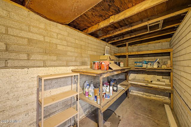 1002 E GLENN Drive, Phoenix, AZ 85020