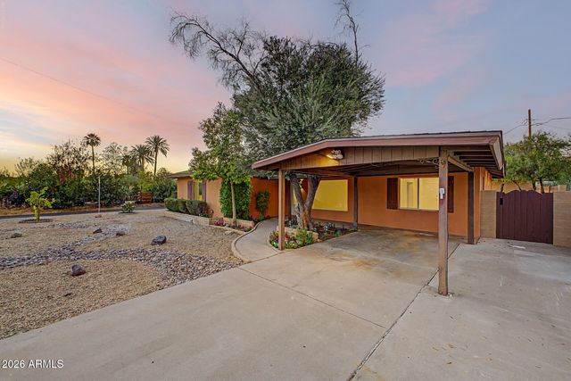 1002 E GLENN Drive, Phoenix, AZ 85020
