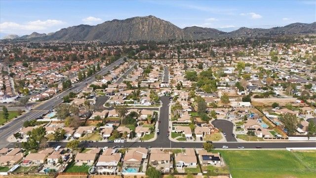 24103 Sandy Glade Avenue, Moreno Valley, CA 92557