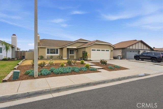 24103 Sandy Glade Avenue, Moreno Valley, CA 92557