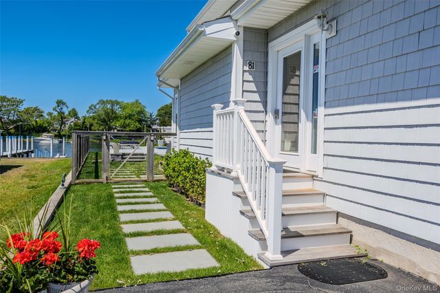 81 Beach Road, Aquebogue, NY 11901