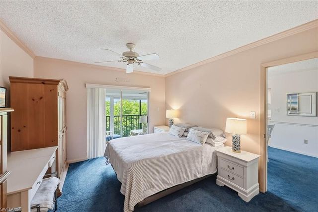 788 Park Shore DR H39, Naples, FL 34103